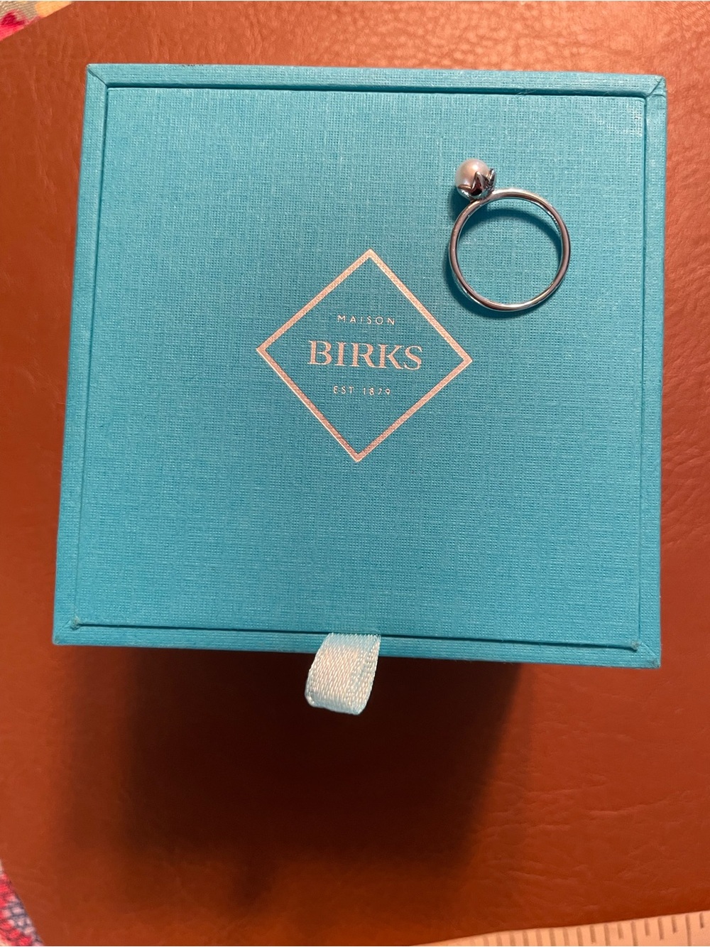 Birks Pearl Solitaire Ring in White Pearl and Silver/ Size 4 - Woman/Girls - Picture 4 of 7